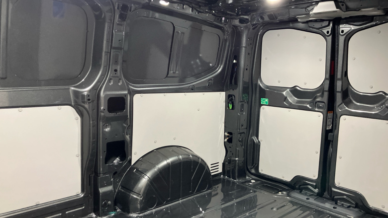 Volkswagen Transporter T32 Swb Electric 160kW 65kWh Commerce Pro Van Auto